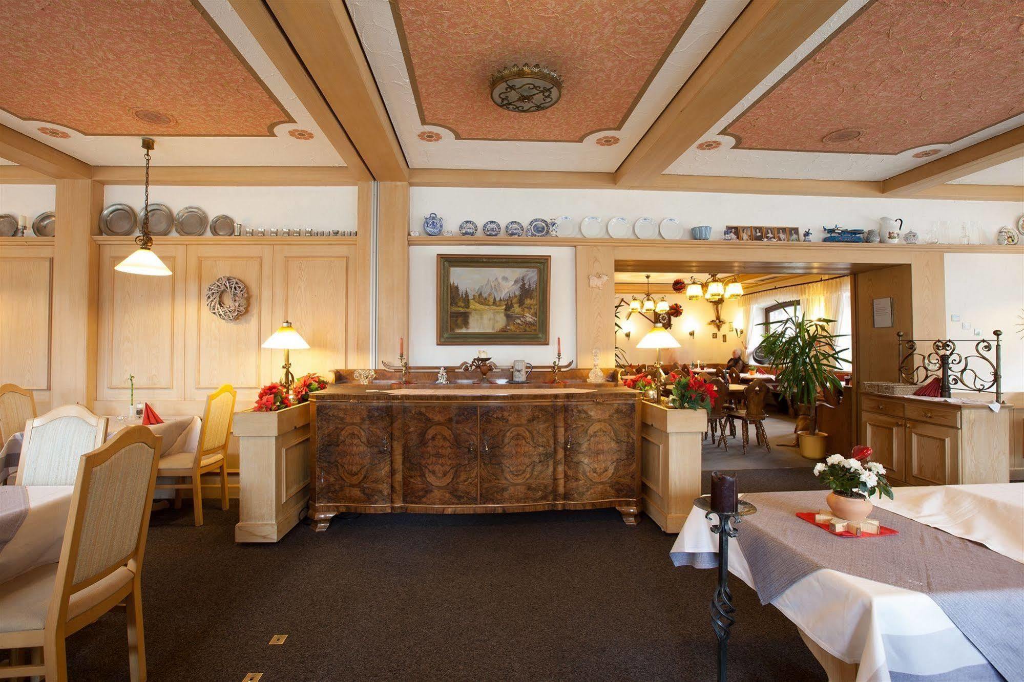 Hotel Pfrontener Hof Buitenkant foto